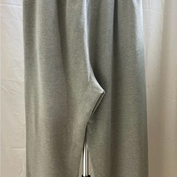 Hollister Gray Fleece Joggers - Picture 5 of 9
